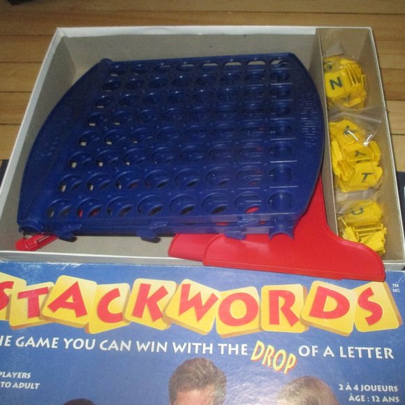 Stackwords Board Game (Canada Games, 1995) - Picture 4 of 5